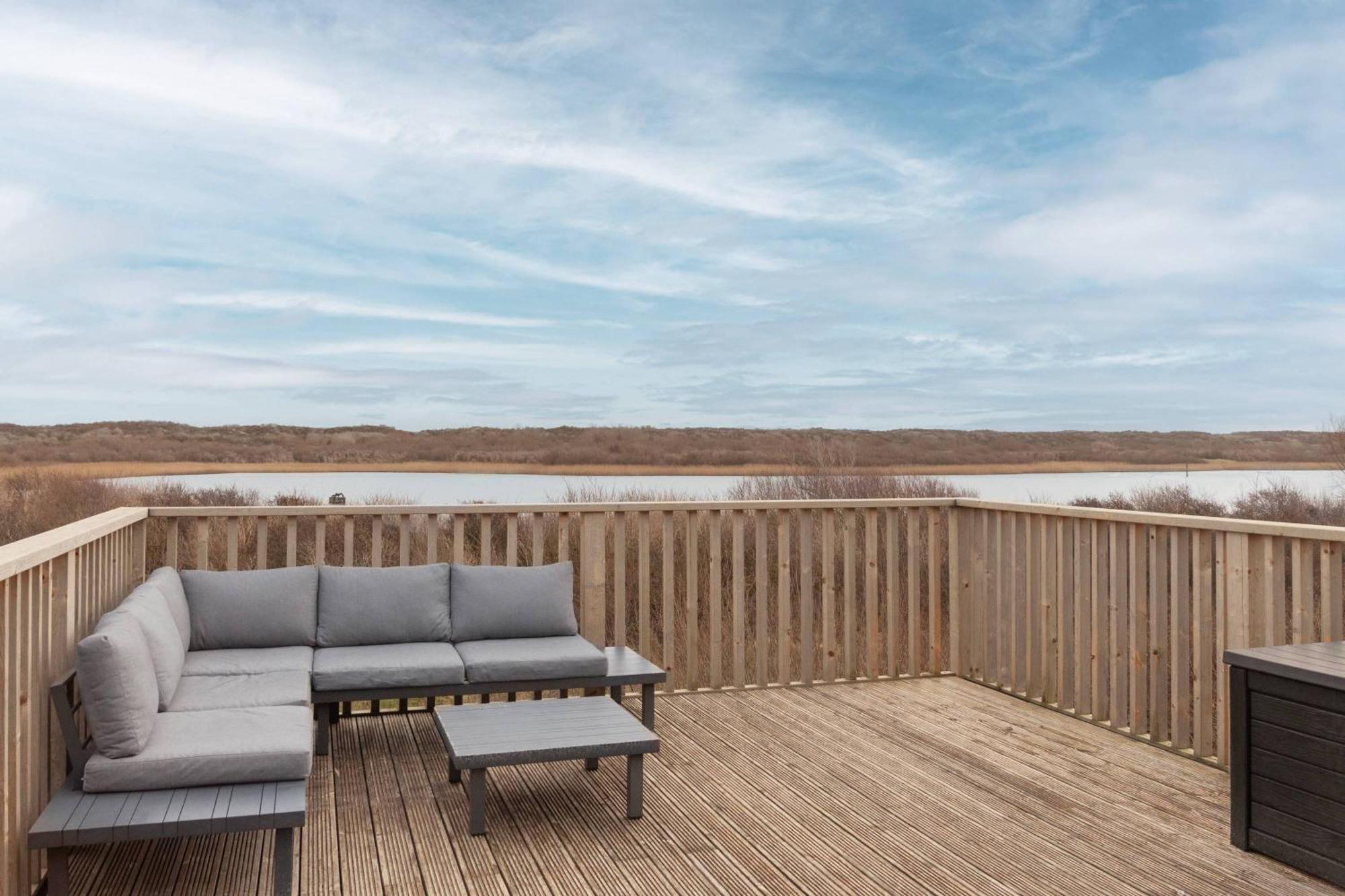 Basecamp Tiny House Eco-Resort Ijmuiden エイマイデン エクステリア 写真
