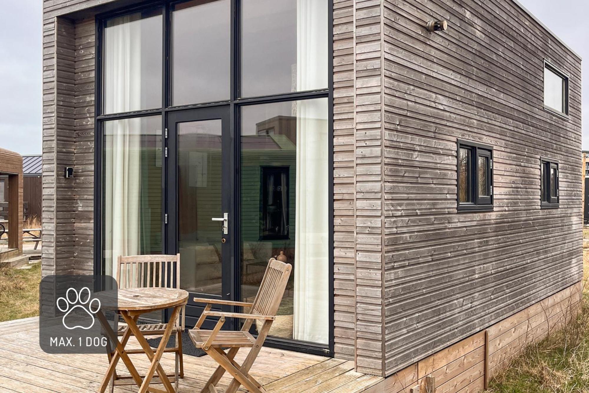 Basecamp Tiny House Eco-Resort Ijmuiden エイマイデン エクステリア 写真